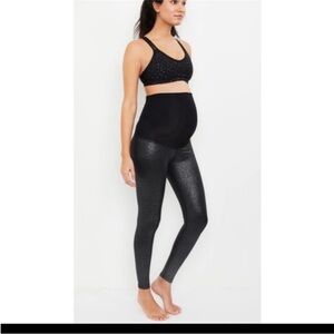 Beyond Yoga Black Shine Maternity Leggings